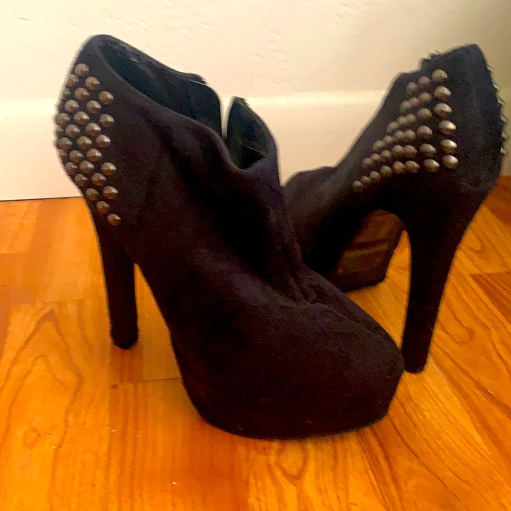 5in Black Bootie Heel